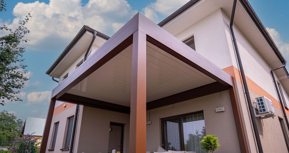 Pergole de aluminiu cu lamele orientabile